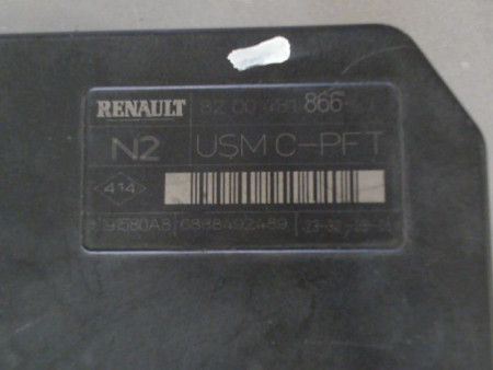 BOITE A FUSIBLES RENAULT MEGANE