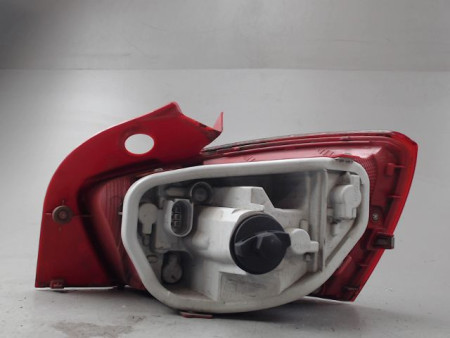 FEU ARRIERE GAUCHE  SEAT IBIZA