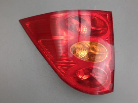 FEU ARRIERE GAUCHE  PEUGEOT 1007