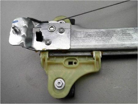 MECANISME LEVE-GLACE AVANT GAUCHE RENAULT CLIO IV 12-16
