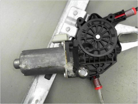 MECANISME LEVE-GLACE AVANT DROIT PEUGEOT 206+ 09-13