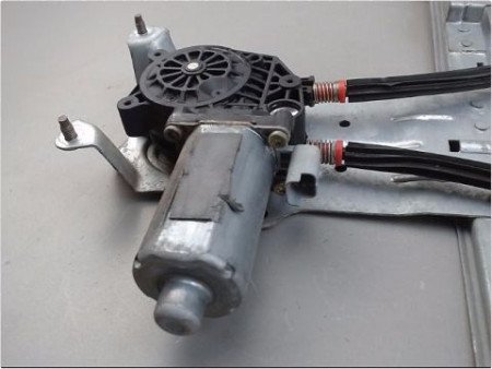 MECANISME LEVE-GLACE AVANT DROIT CITROEN XSARA PICASSO 99-10