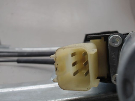 MECANISME LEVE-GLACE AVANT GAUCHE FORD KUGA