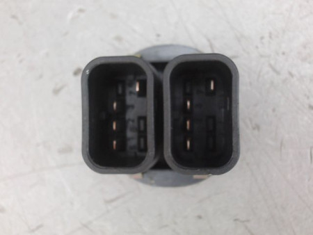 COMMANDE LEVE-GLACE PORTE AVG FORD FIESTA