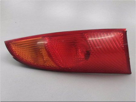 FEU ARRIERE DROIT FORD FOCUS 98-04