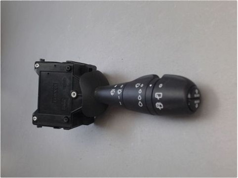 COMMANDE ESSUIE GLACE RENAULT CAPTUR
