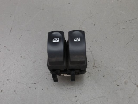 COMMANDE LEVE-GLACE PORTE AVG RENAULT CLIO