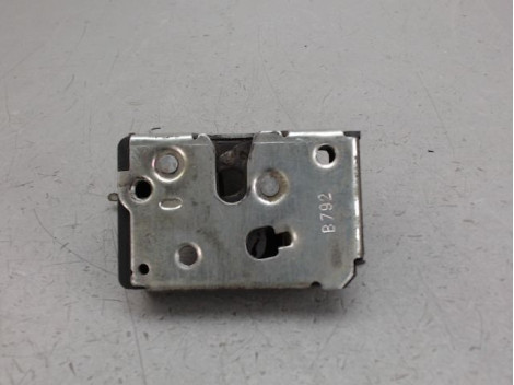 SERRURE PORTE COULISSANTE DROIT PEUGEOT BOXER