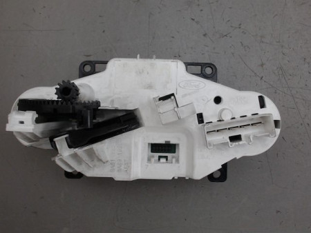 COMMANDE DE CHAUFFAGE FORD FIESTA