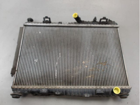 RADIATEUR FORD FIESTA