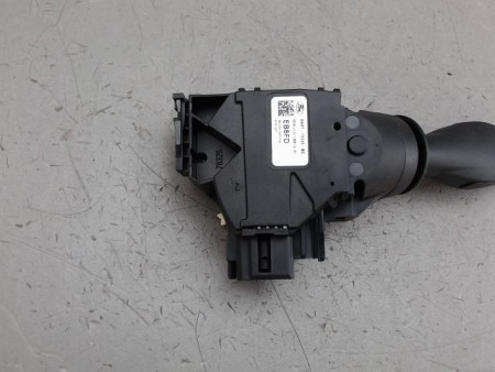 COMMANDE CLIGNOTANT FORD FIESTA
