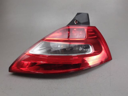 FEU ARRIERE DROIT RENAULT MEGANE
