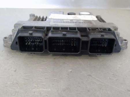 CALCULATEUR MOTEUR RENAULT MEGANE II PH1 02-05
