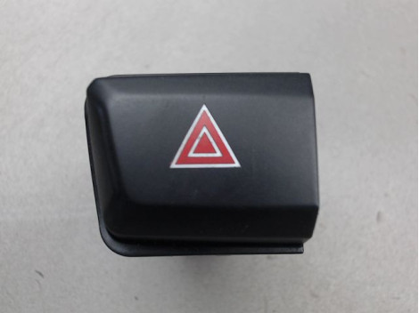 BOUTON DE WARNING PEUGEOT 208