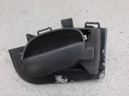 POIGNEE INTERIEURE PORTE AVANT DROIT PEUGEOT 206