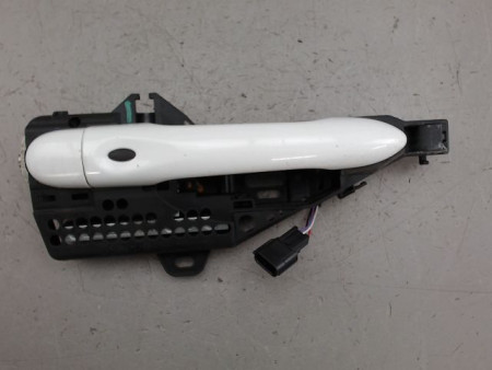 POIGNEE EXTERIEURE PORTE AVANT DROIT RENAULT CLIO