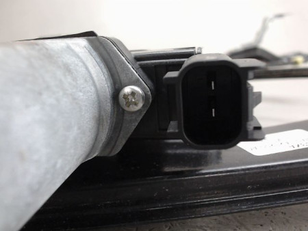 MECANISME LEVE-GLACE AVANT DROIT FORD FOCUS