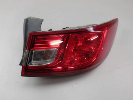 FEU ARRIERE DROIT RENAULT CLIO