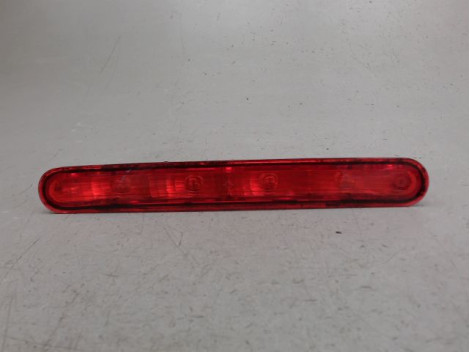 FEUX STOP SUPPLEMENTAIRE PEUGEOT 207