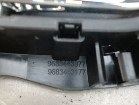 POIGNEE INTERIEURE PORTE AVANT GAUCHE CITROEN C3
