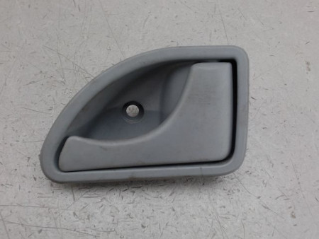POIGNEE INTERIEURE PORTE AVANT DROIT RENAULT TWINGO