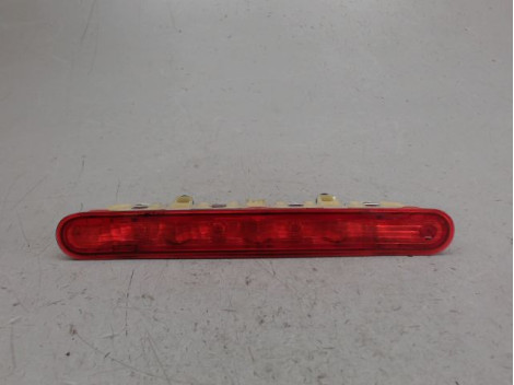 FEUX STOP SUPPLEMENTAIRE PEUGEOT 207