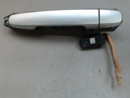 POIGNEE EXTERIEURE PORTE ARRIERE DROIT TOYOTA PRIUS