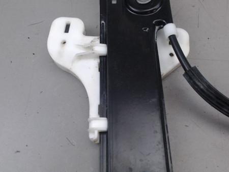 MECANISME LEVE-GLACE ARRIERE GAUCHE SEAT ALTEA