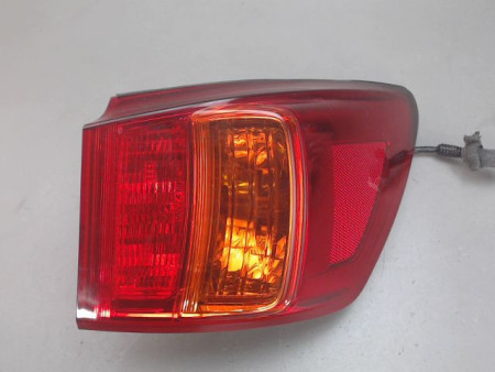 FEU ARRIERE DROIT LEXUS IS