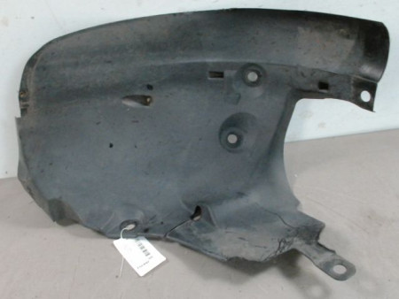 PARE-BOUE AVANT DROIT RENAULT CLIO