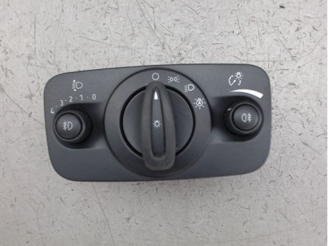 COMMANDE ECLAIRAGE FORD G.C-MAX