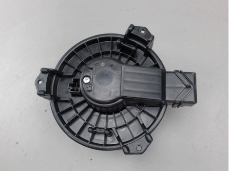MOTEUR VENTILATEUR CHAUFFAGE TOYOTA YARIS