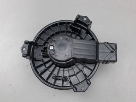 MOTEUR VENTILATEUR CHAUFFAGE TOYOTA YARIS