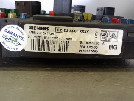 BOITIER GESTION HABITACLE PEUGEOT 206