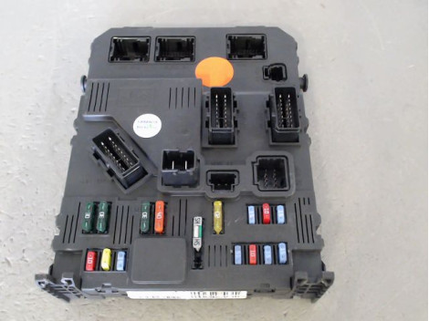 BOITIER GESTION HABITACLE PEUGEOT 206