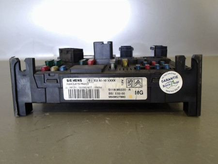 BOITIER GESTION HABITACLE PEUGEOT 206
