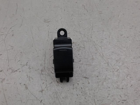 COMMANDE LEVE-GLACE PORTE ARD NISSAN NOTE