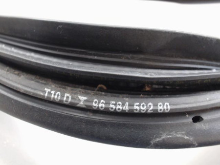 JOINT PORTE AVANT DROIT PEUGEOT 206