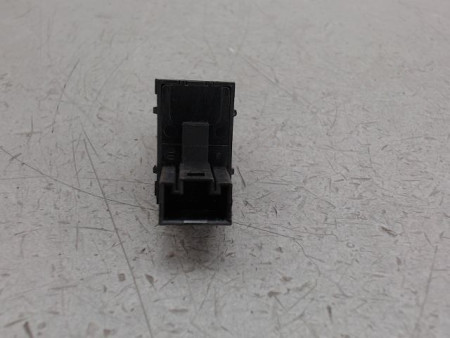 COMMANDE LEVE-GLACE PORTE AVD VOLKSWAGEN GOLF