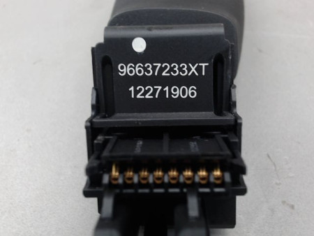 COMMANDE AUTORADIO PEUGEOT 208