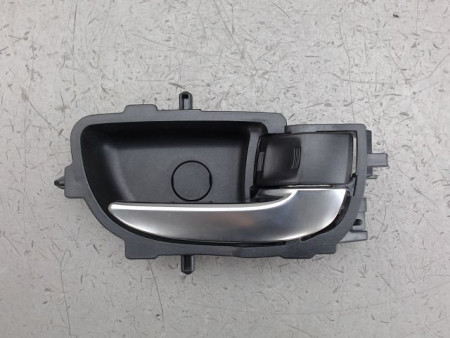 POIGNEE INTERIEURE PORTE AVANT DROIT TOYOTA YARIS