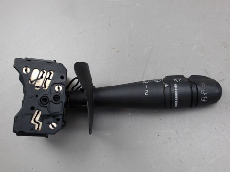 COMMANDE ESSUIE GLACE RENAULT MEGANE