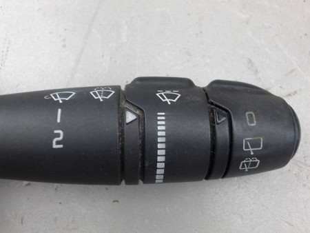 COMMANDE ESSUIE GLACE RENAULT MEGANE