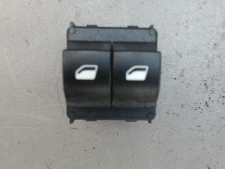 COMMANDE LEVE-GLACE PORTE AVG PEUGEOT 208