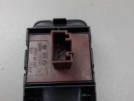 COMMANDE LEVE-GLACE PORTE AVG VOLKSWAGEN POLO