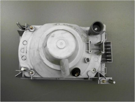 PHARE DROIT RENAULT 9