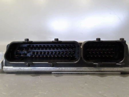 CALCULATEUR MOTEUR VOLKSWAGEN GOLF