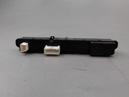 BOUTON DE WARNING KIA CEE-D