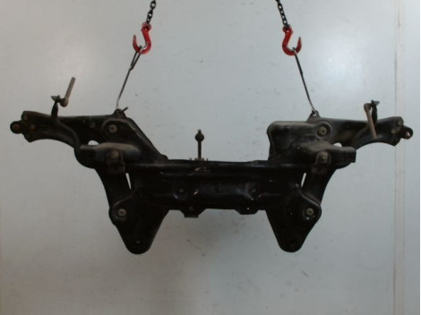 BERCEAU MOTEUR AVANT PEUGEOT 208