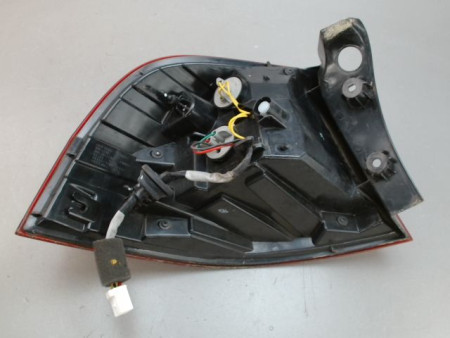 FEU ARRIERE DROIT KIA RIO